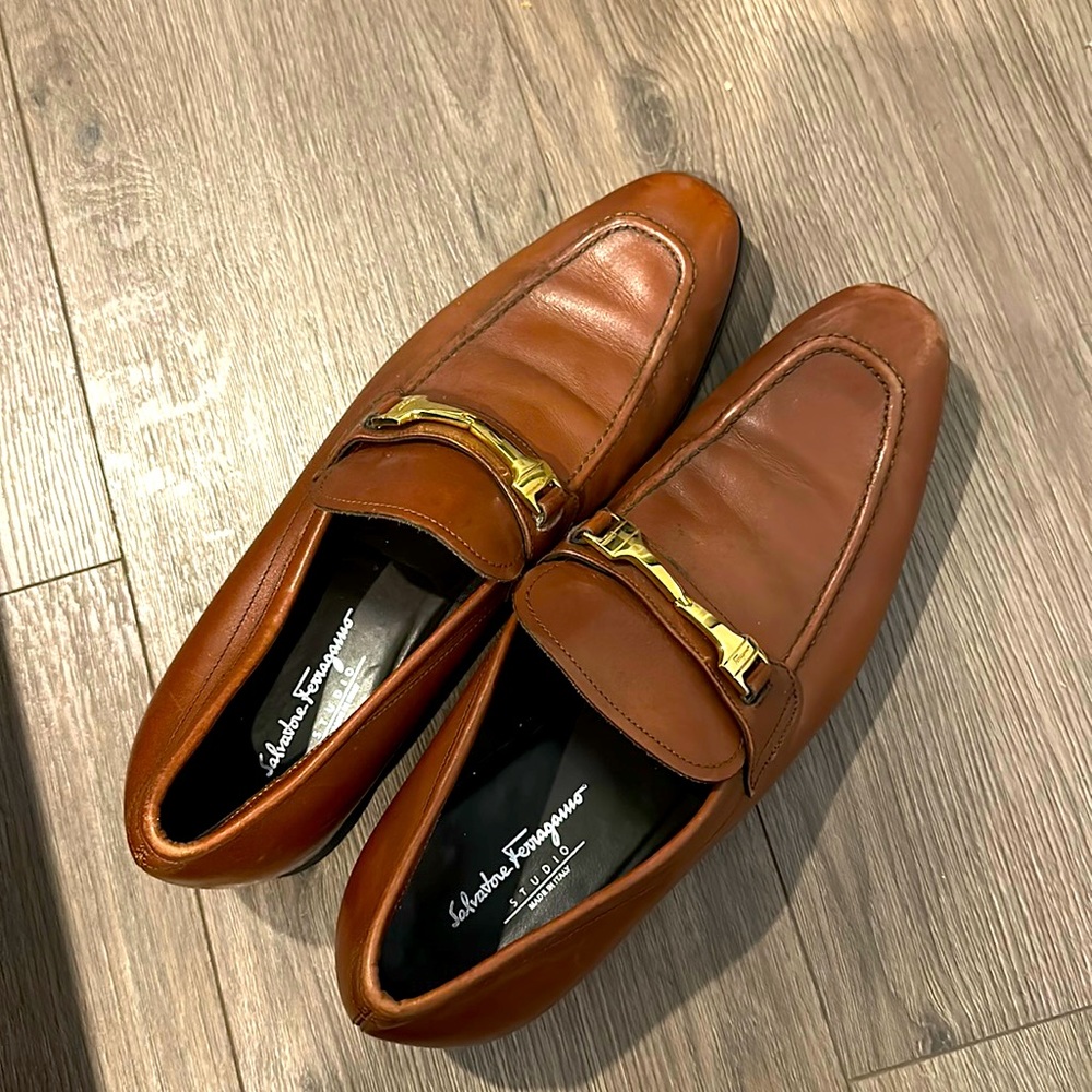 Salvatore Ferragamo brown shoes. Wore once.
